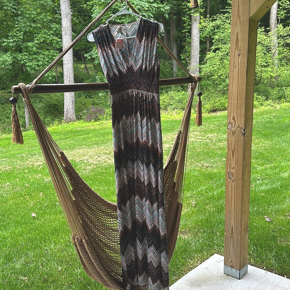 Veronica M, Maven, size medium